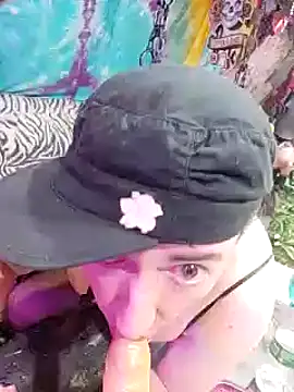 Boo-boo kittyfux online show from January 2025 04:11:01 PM