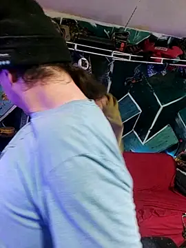 Boo-boo kittyfux online show from November 2025 05:26:02 PM