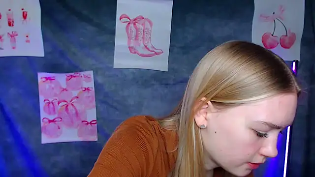 MademoiselleCl online show from February 2026 01:03:02 PM