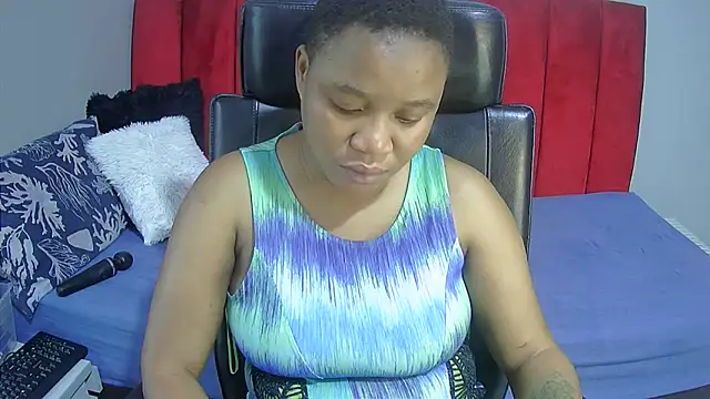 teressax online show from April 2026 04:52:02 AM