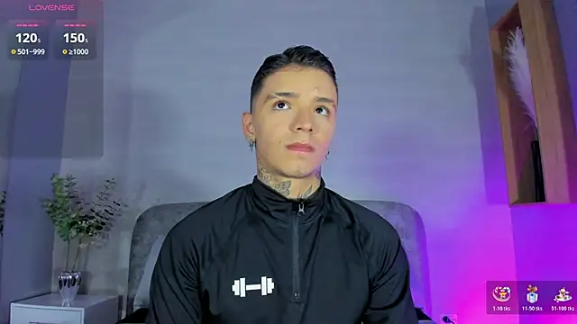 Snapshot of Ian_Castillo_ chatting on June 2026 11:12:02 AM Ian Castillo online show from June 2026 11:12:02 AM