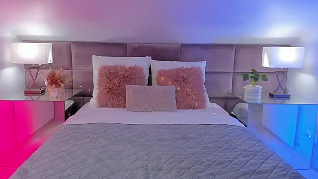 Snapshot of MonteCarla chatting on March 2025 02:12:01 PM MonteCarla online show from March 2025 02:12:01 PM