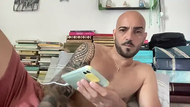 alessandromori91 online show from June 2026 05:28:01 AM