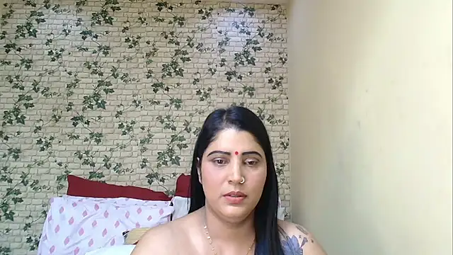 Snapshot of XIndianintimacy chatting on June 2026 06:25:02 PM XIndianintimacy online show from June 2026 06:25:02 PM