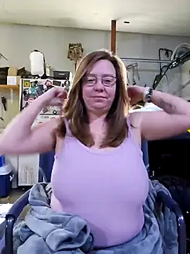 MsShelby40 online show from December 2024 05:30:01 PM