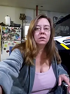 MsShelby40 online show from December 2024 10:31:01 PM