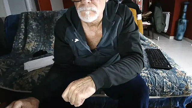 maduroguapo online show from March 2025 09:54:02 PM