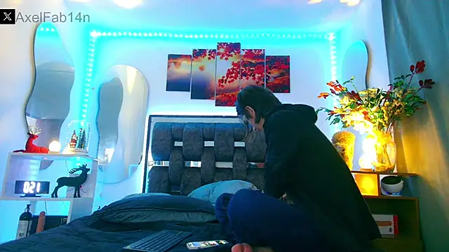 Snapshot of Alex_and_Fabian chatting on January 2025 06:49:01 PM Alex and Fabian online show from January 2025 06:49:01 PM