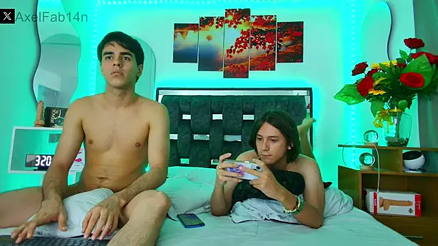 Snapshot of Alex_and_Fabian chatting on January 2025 09:50:02 PM Alex and Fabian online show from January 2025 09:50:02 PM