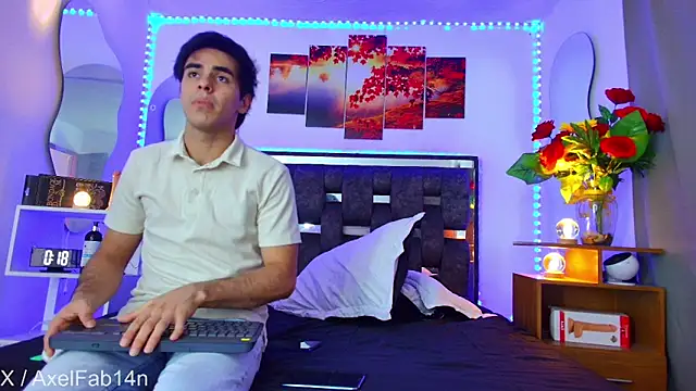 Snapshot of Alex_and_Fabian chatting on March 2025 06:40:02 PM Alex and Fabian online show from March 2025 06:40:02 PM