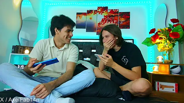 Snapshot of Alex_and_Fabian chatting on March 2025 09:43:02 PM Alex and Fabian online show from March 2025 09:43:02 PM