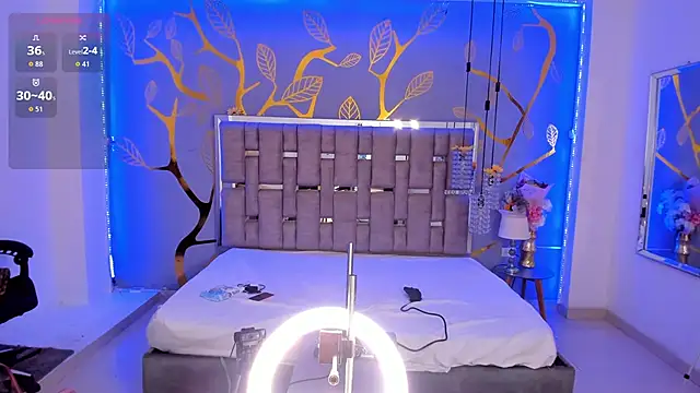 AlessiaDouce online show from November 2025 08:22:01 PM