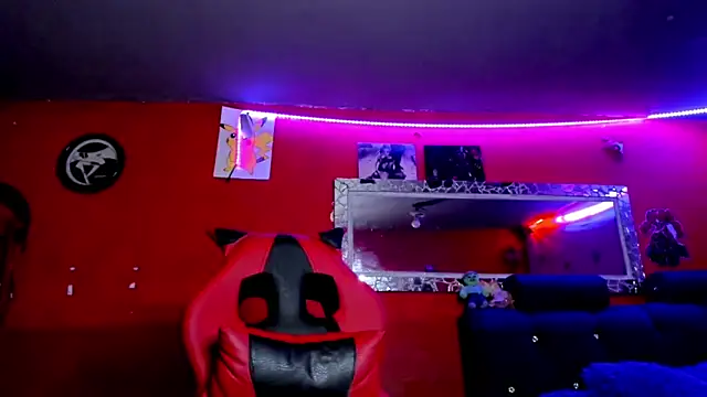 Snapshot of AnggelONfiree chatting on January 2025 08:07:02 AM AnggelONfiree online show from January 2025 08:07:02 AM