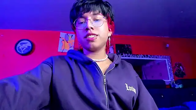 Snapshot of AnggelONfiree chatting on February 2025 12:16:02 PM AnggelONfiree online show from February 2025 12:16:02 PM