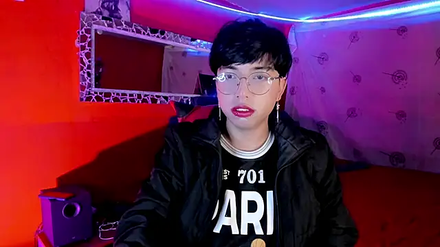 Snapshot of AnggelONfiree chatting on October 2025 09:52:01 AM AnggelONfiree online show from October 2025 09:52:01 AM