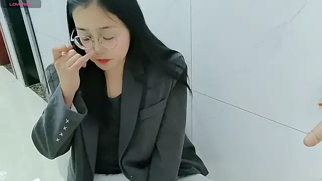 luoxuwen online show from March 2025 07:14:02 AM