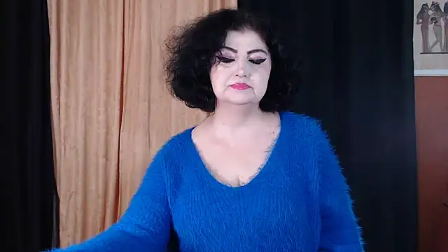  MissJ  online show from November 2025 01:36:01 PM