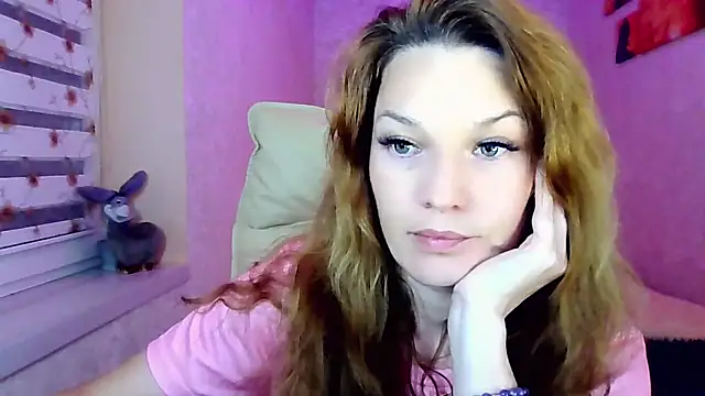 impossibleluna online show from July 2026 07:56:01 PM