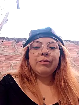 madelaine- online show from April 2026 10:11:02 PM