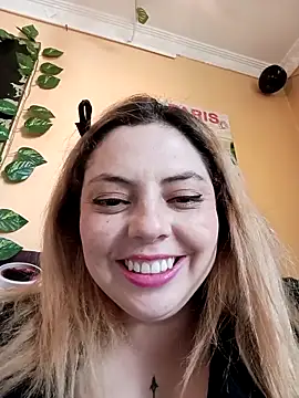Snapshot of madelaine- chatting on April 2026 08:57:02 PM madelaine- online show from April 2026 08:57:02 PM