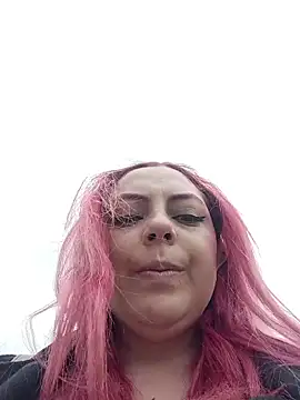 Snapshot of madelaine- chatting on June 2026 04:00:02 PM madelaine- online show from June 2026 04:00:02 PM