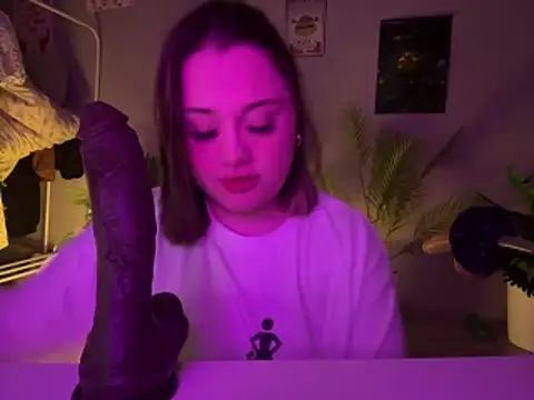 DaisyBooom online show from January 2026 08:01:02 PM