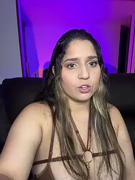 valentina jonnes1 online show from March 2025 04:35:02 AM