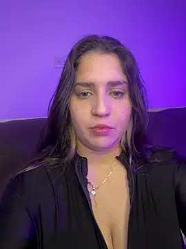 Snapshot of valentina_jonnes1 chatting on June 2026 05:24:01 AM valentina jonnes1 online show from June 2026 05:24:01 AM