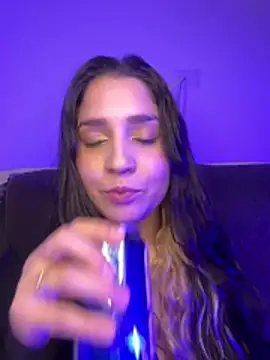 Snapshot of valentina_jonnes1 chatting on July 2026 05:32:02 AM valentina jonnes1 online show from July 2026 05:32:02 AM