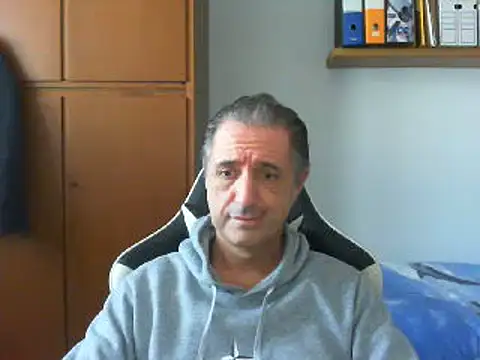 lliuk70mi online show from December 2024 12:09:02 PM