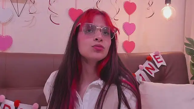 RedMeloddy online show from February 2025 08:01:01 PM