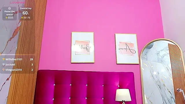Snapshot of littleebonymommy chatting on July 2026 07:16:01 PM littleebonymommy online show from July 2026 07:16:01 PM
