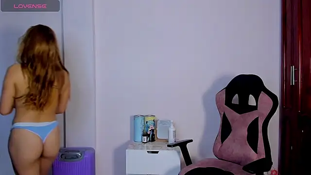 karla charloby online show from March 2026 05:39:01 PM