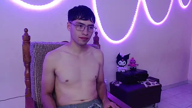 Snapshot of nolanjay_ chatting on February 2025 03:32:02 PM nolanjay online show from February 2025 03:32:02 PM
