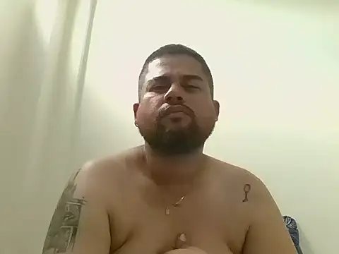 GABRIELGARCIA1313 online show from April 2026 08:59:02 PM