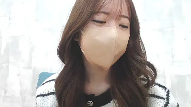 LOVE MOMO LOVE online show from December 2024 11:22:02 AM