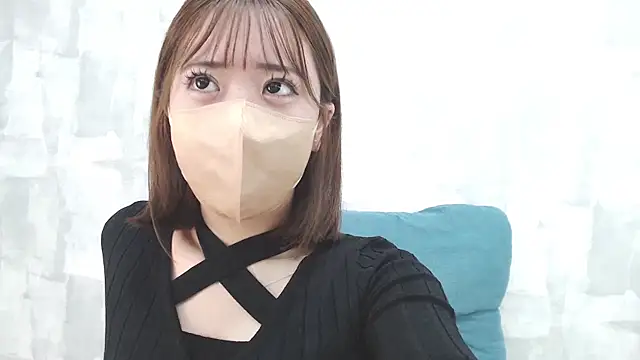 LOVE MOMO LOVE online show from January 2025 11:30:02 AM