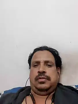 Raj1043 online show from December 2024 07:38:02 PM