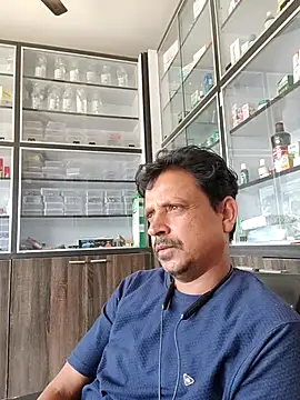 Raj1043 online show from April 2026 06:52:01 AM