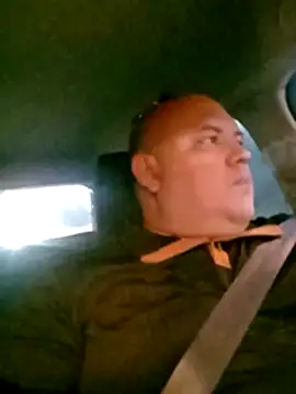 Snapshot of BigromeoXX chatting on October 2025 04:30:02 PM BigromeoXX online show from October 2025 04:30:02 PM