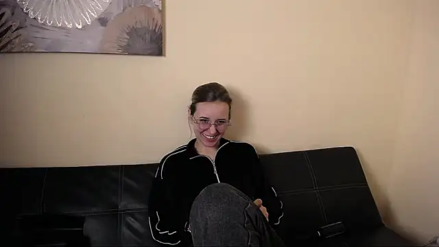  Nicole new online show from March 2026 10:44:01 AM