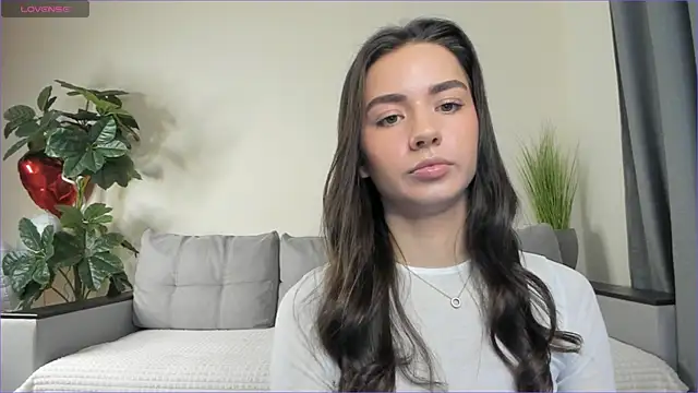 NicoleLuv online show from February 2025 01:07:01 PM