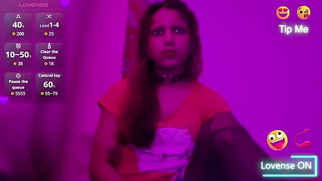 Snapshot of MmmMonikaBabie chatting on June 2026 03:31:02 PM MmmMonikaBabie online show from June 2026 03:31:02 PM
