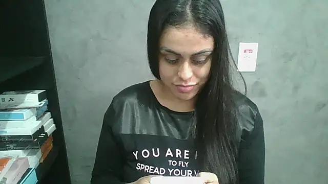 Snapshot of amorinha99 chatting on May 2026 06:28:02 PM amorinha99 online show from May 2026 06:28:02 PM