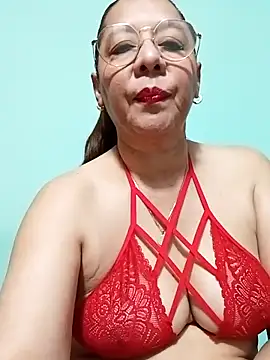 Snapshot of MATTHEW_MRANDA chatting on May 2026 08:16:02 PM MATTHEW MRANDA online show from May 2026 08:16:02 PM