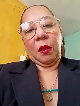 Snapshot of MATTHEW_MRANDA chatting on June 2026 03:10:02 PM MATTHEW MRANDA online show from June 2026 03:10:02 PM