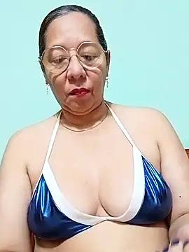 Snapshot of MATTHEW_MRANDA chatting on June 2026 07:11:01 PM MATTHEW MRANDA online show from June 2026 07:11:01 PM