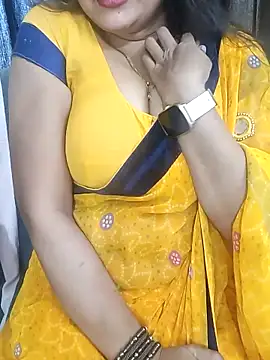 Snapshot of kaamuk_shweta chatting on February 2025 07:54:02 AM kaamuk shweta online show from February 2025 07:54:02 AM