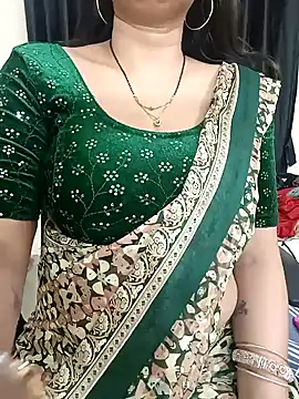 Snapshot of kaamuk_shweta chatting on February 2025 02:16:02 PM kaamuk shweta online show from February 2025 02:16:02 PM