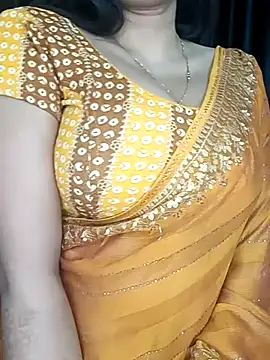 Snapshot of kaamuk_shweta chatting on March 2025 04:13:02 PM kaamuk shweta online show from March 2025 04:13:02 PM